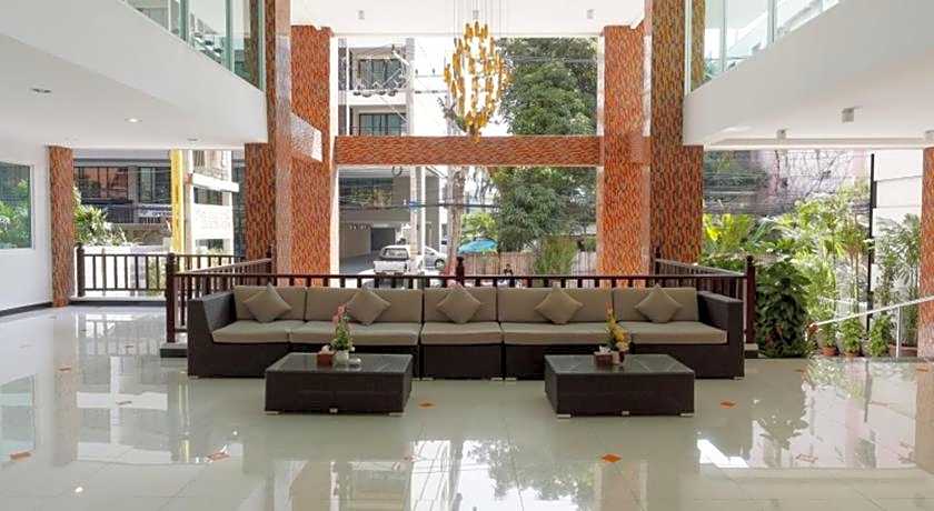 Pattaya Blue Sky Hotel