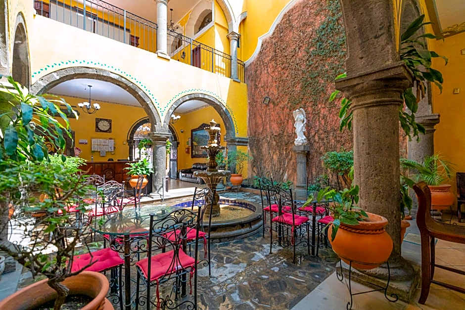 Hotel Casa Dulce Maria