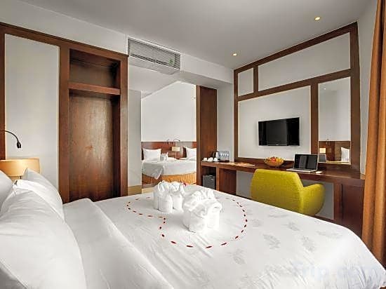 Sofia Suite Hotel Danang
