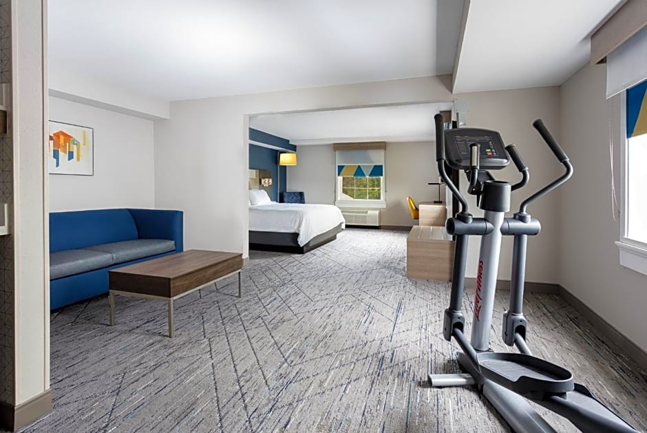 Holiday Inn Express & Suites Williamsburg By IHG