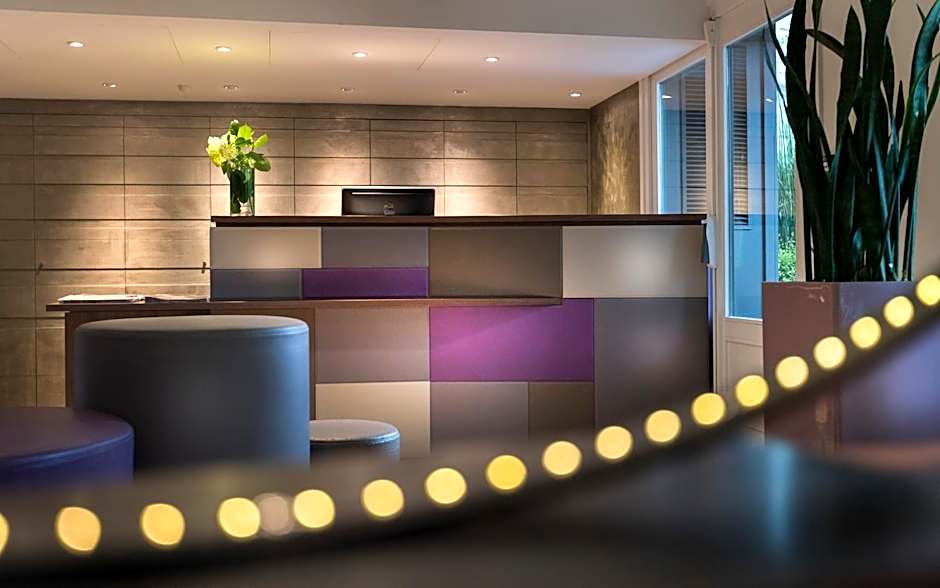 Hotel Acanthe - Boulogne Billancourt