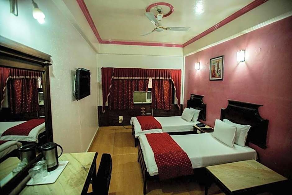 Hotel Deep Avadh