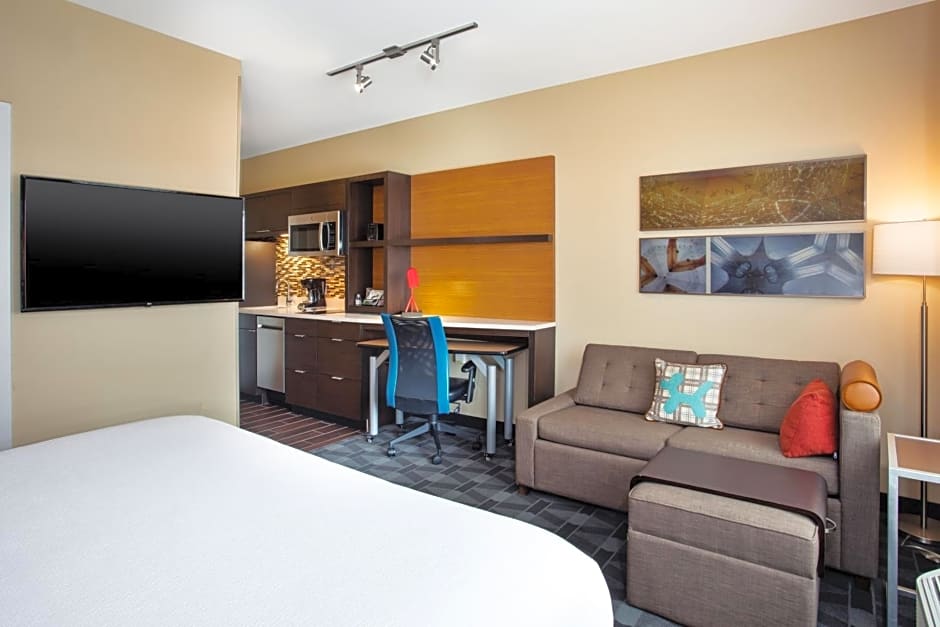 TownePlace Suites by Marriott Detroit Belleville