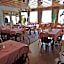 Hotel Restaurant LAHNHOF