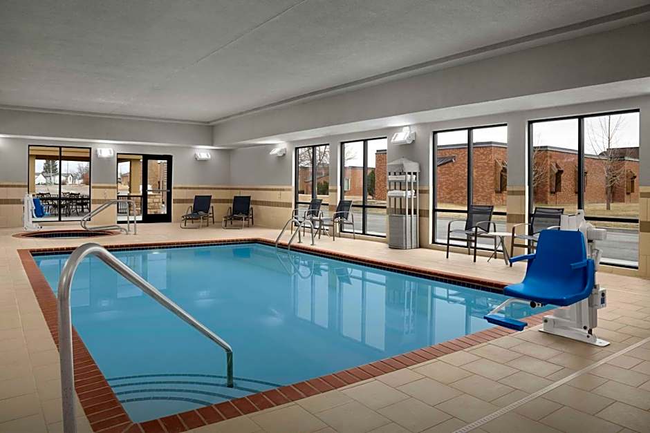 Hampton Inn By Hilton & Suites Williston