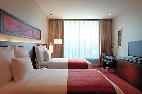 Executive Room Twin Bed with Executive lounge access