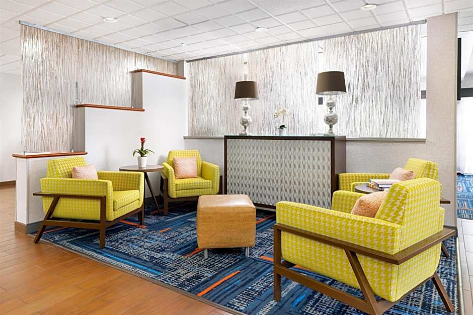 Hampton Inn Naples-Central