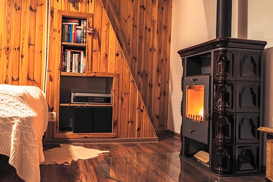 SOVIA WELLNESS CHATA s jacuzzi kaďou a saunou, Čingov