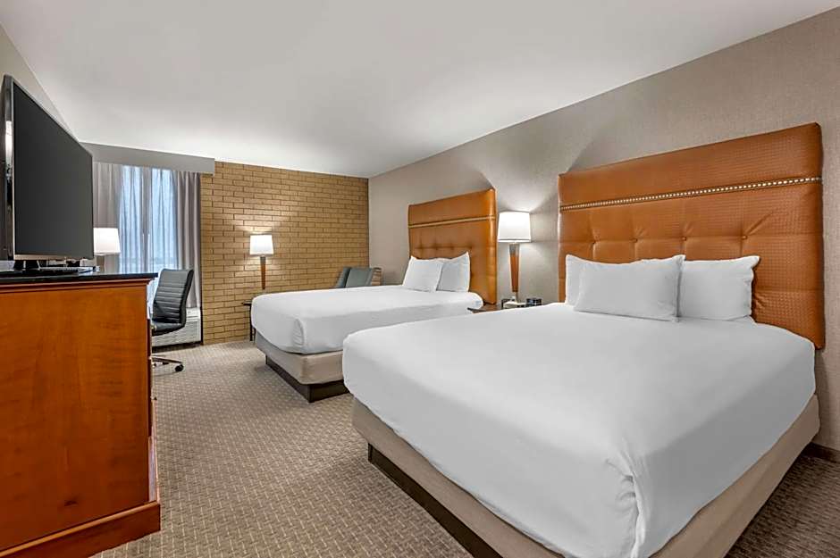 Drury Inn & Suites Champaign