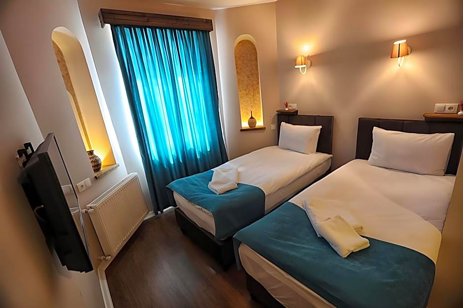 Grand Uçhisar Hotel 