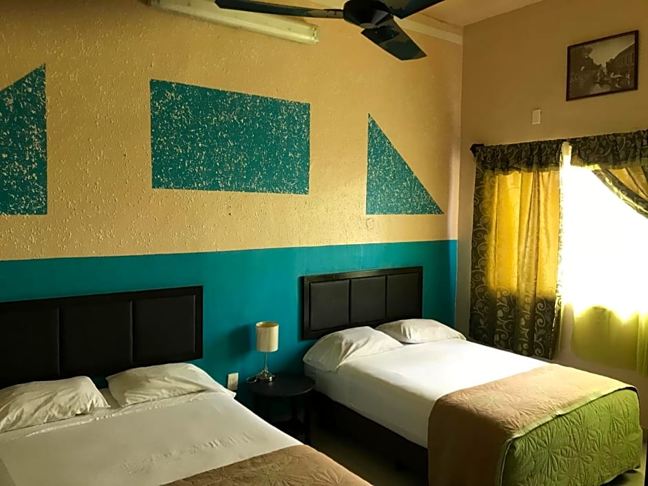 Hotel Central ParQ