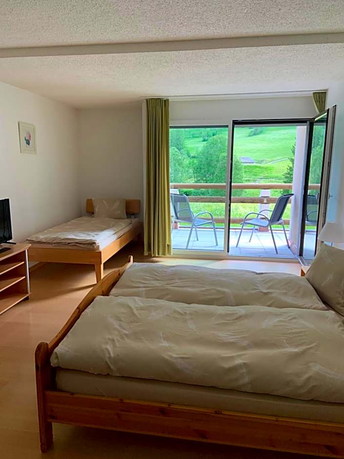 Photo 1 of 4 of Suite