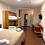 New Alexander Hotel