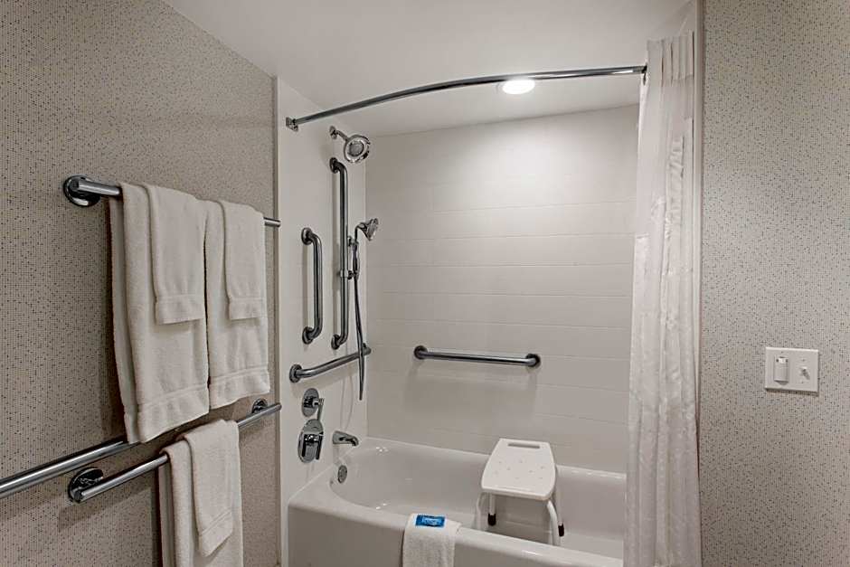 Holiday Inn Express West Los Angeles-Santa Monica By IHG