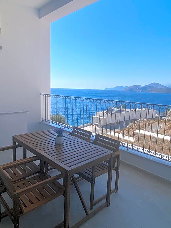 Elena Village Hotel & Suites