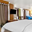 Holiday Inn Express Hotel & Suites Marion By IHG