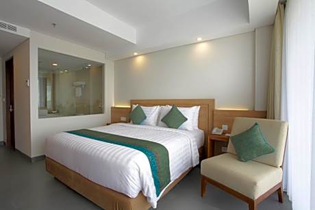 Deluxe Room Balcony - Room Only