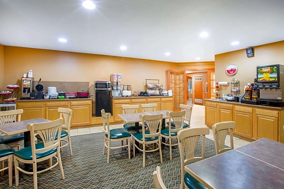 Ramada by Wyndham Spirit Lake/Okoboji