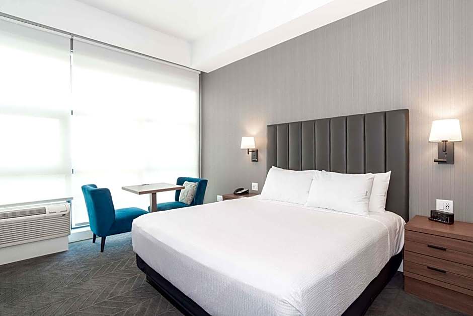 Sandman Signature Saskatoon South Hotel