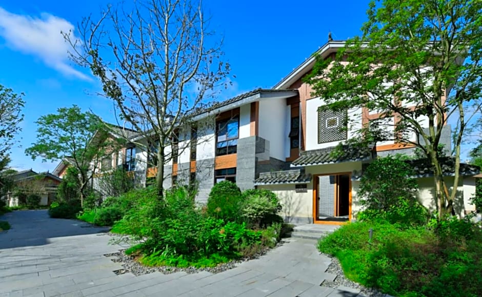 Blossom House Bazhong Enyang Micang Dao