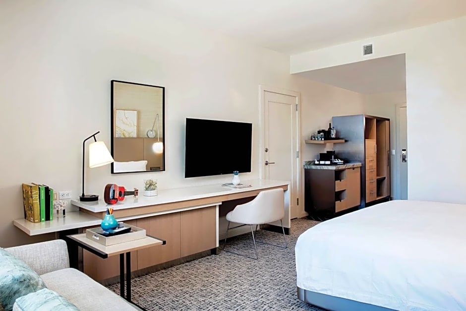 Art Ovation Hotel, Autograph Collection