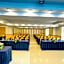 Sandals Hoang Yen Hotel