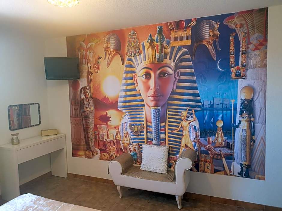 Photo 1 of 38 of Horus Hôtel