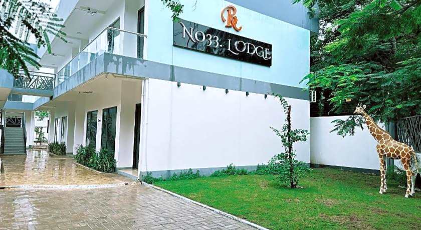 No 33 Lodge