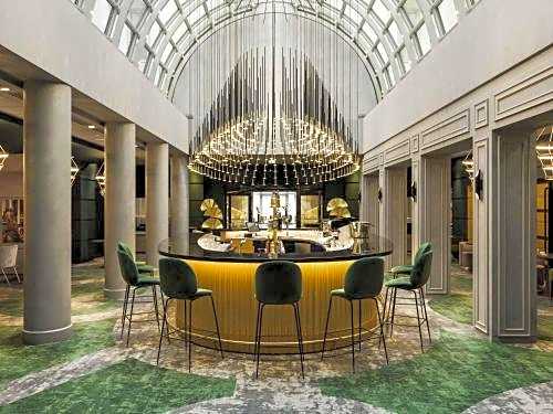 Photo 1 of 50 of Le Louis Hotel Versailles Château - MGallery Collection