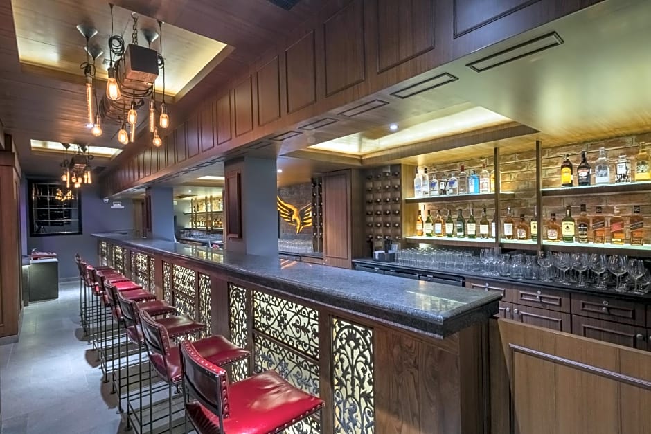 The Astor Hotel Kolkata