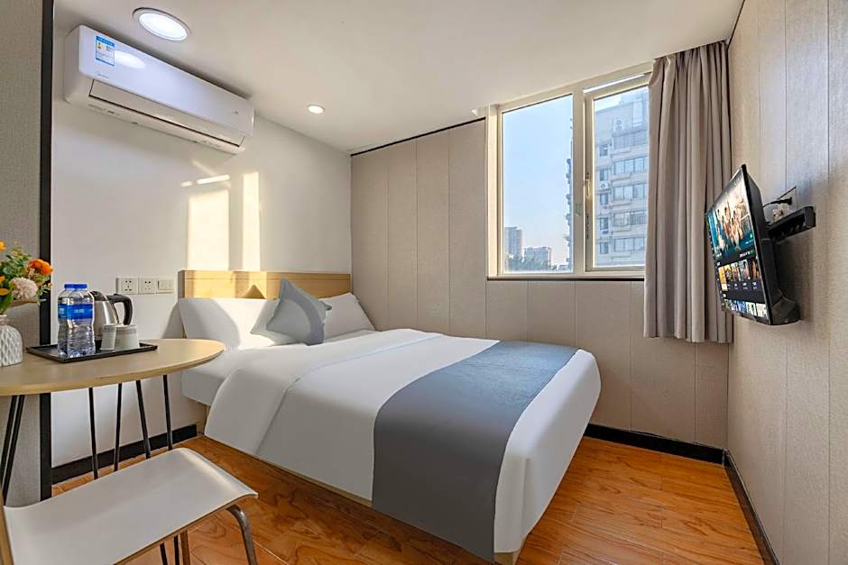Yifang Hotel Guangzhou Shangxiajiu Pedestrian Street Yongqingfang Branch