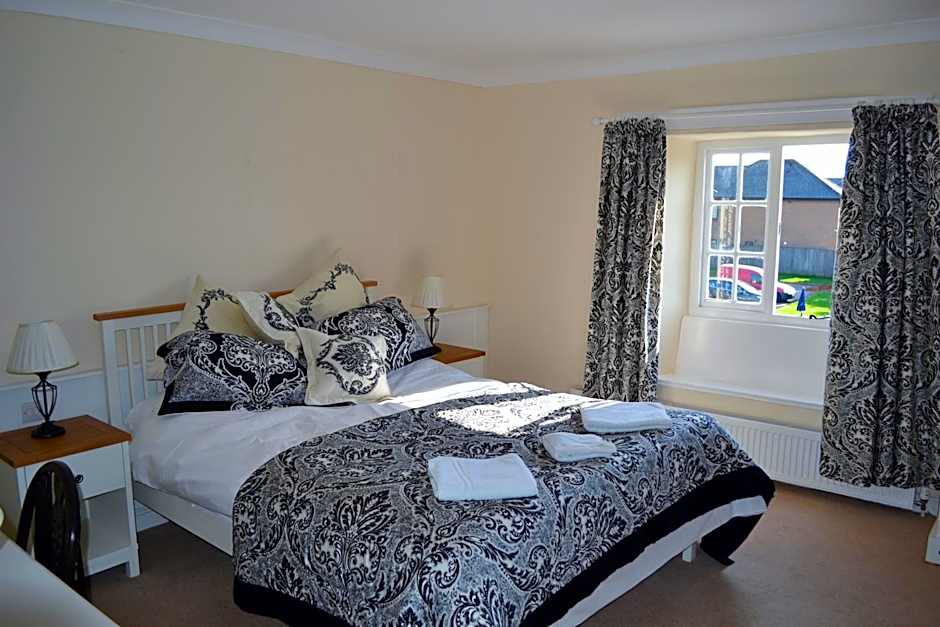 The Highwayman Hotel