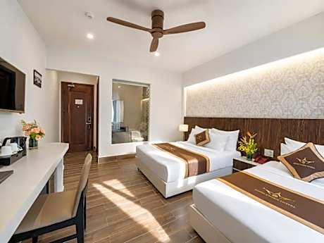 Triple Room with View