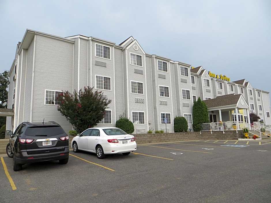 Patti's Inn and Suites