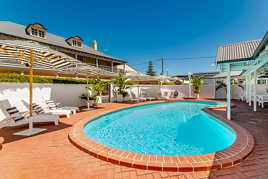 The Clifton Motel