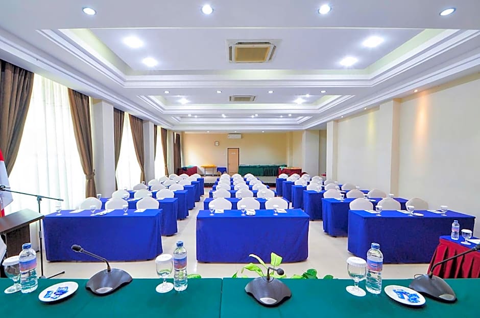 Daima Hotel Padang