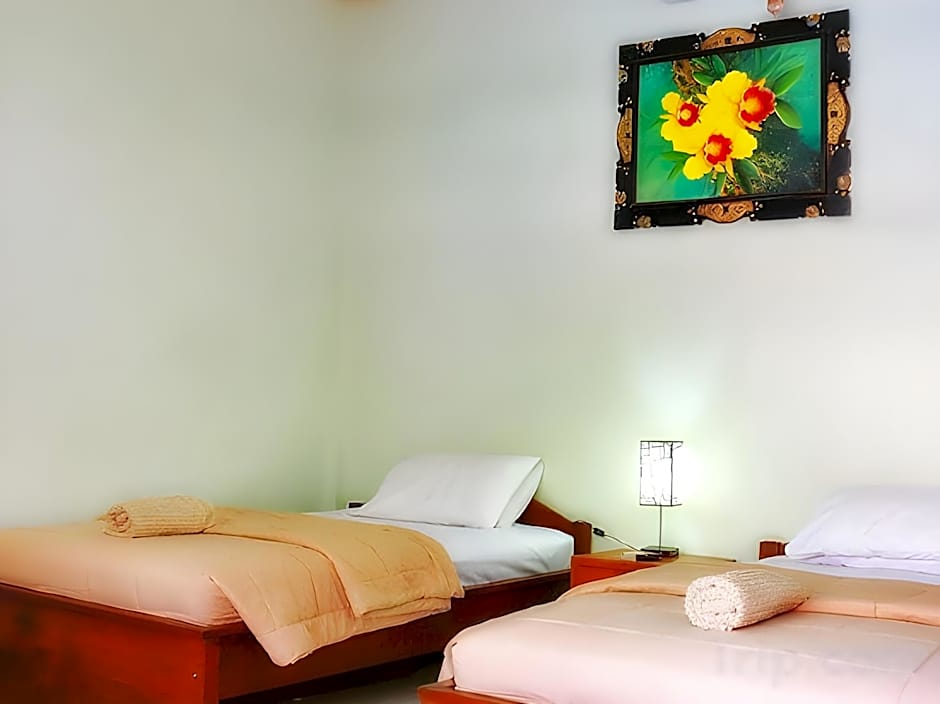 Taxa Raya Guest House