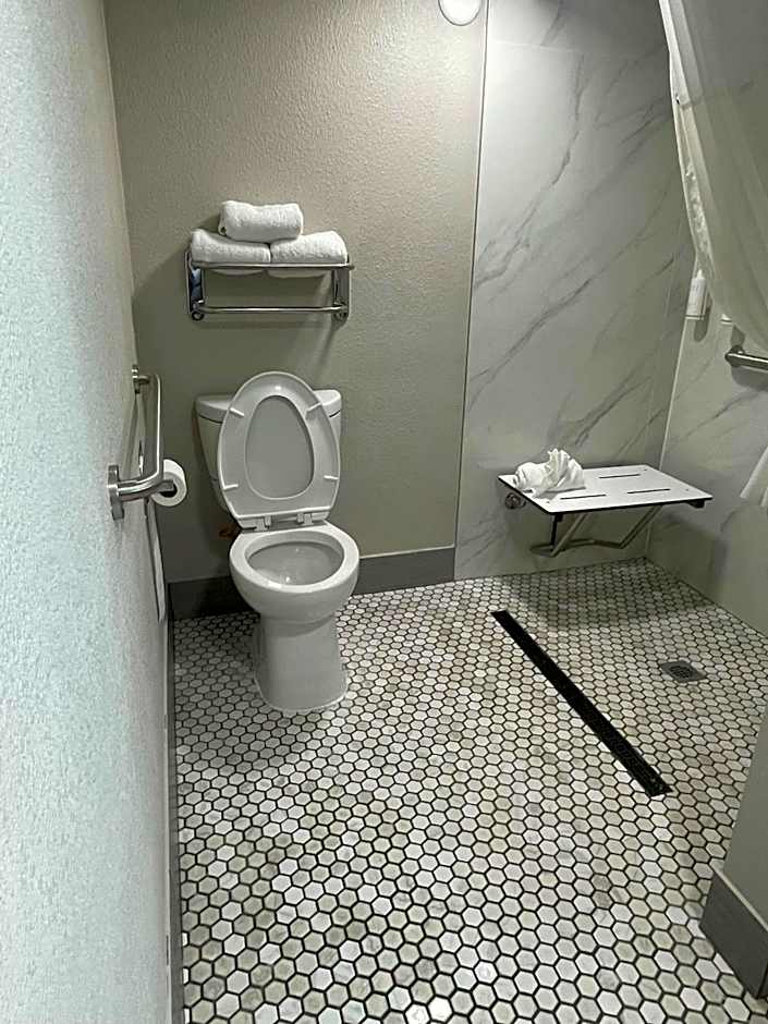 Days Inn by Wyndham Gainesville