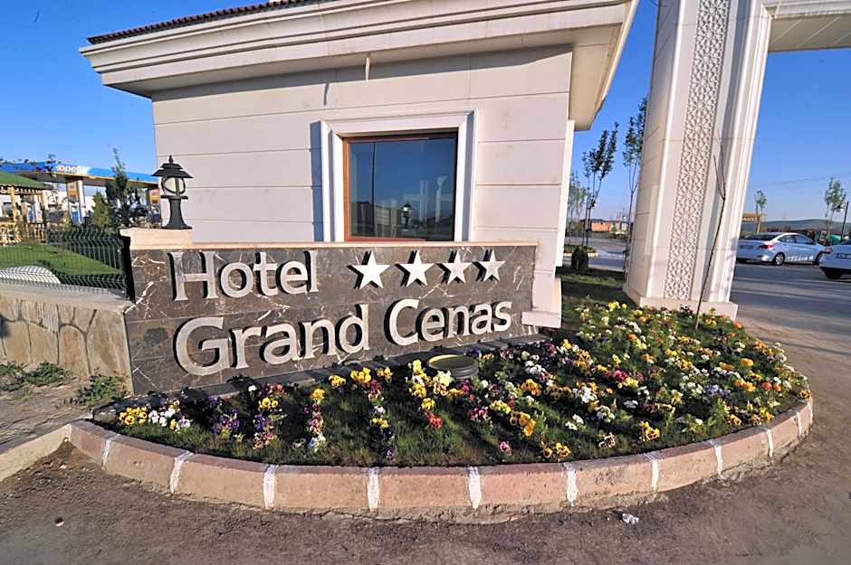 Grand Cenas Hotel