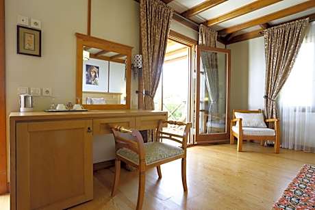 Suite with Sea View