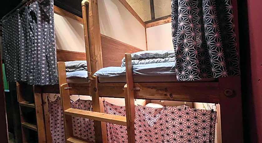 Himeji 588 Guest House