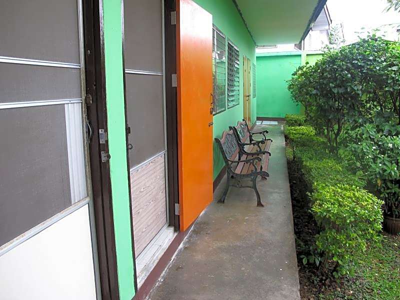 Baan Bua Guest House