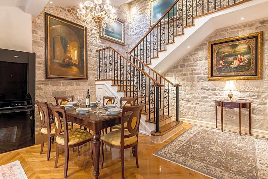 Villa Nepos Hotel