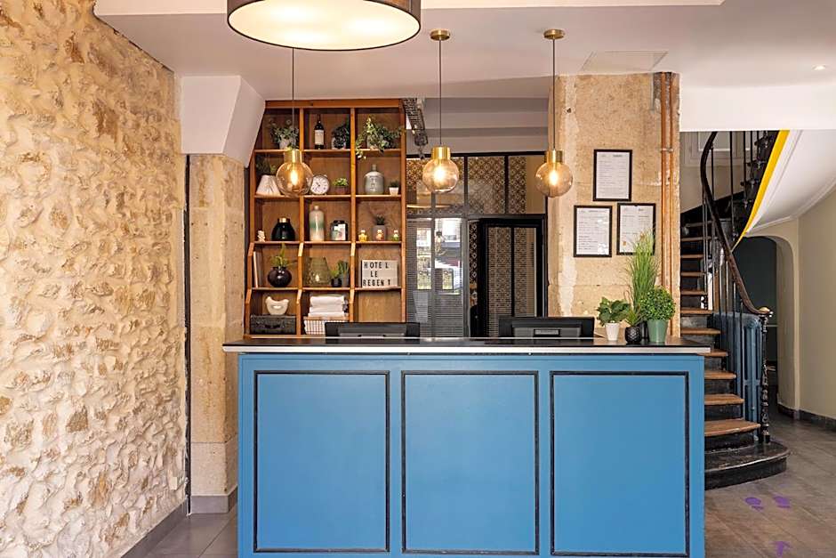 Le Regent Montmartre by Hiphophostels