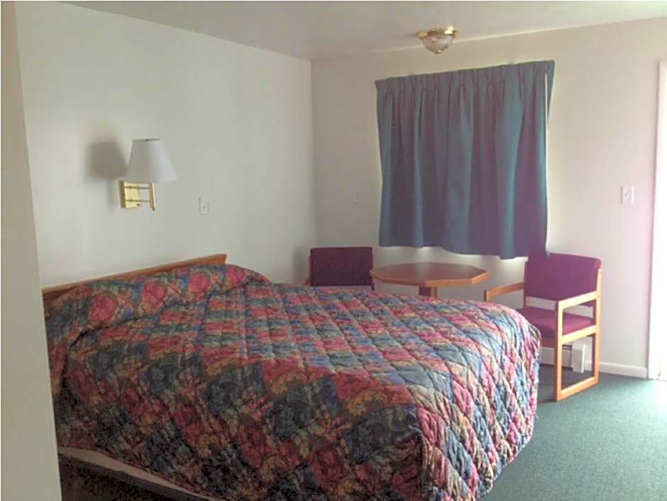 Town House Motel