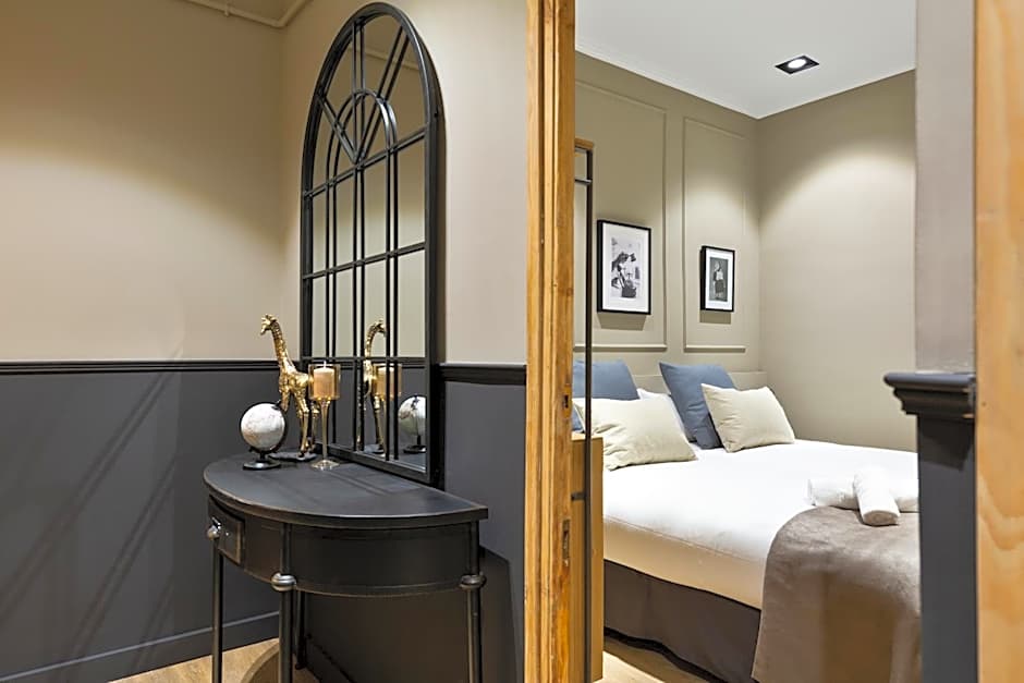 Sagrada266 by chicStays