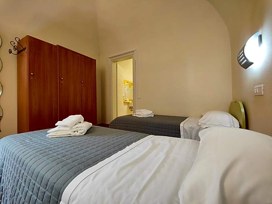 Chiostro Delle Monache Hostel Volterra