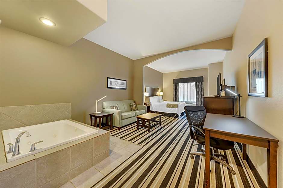 Best Western Plus Sand Bass Inn & Suites