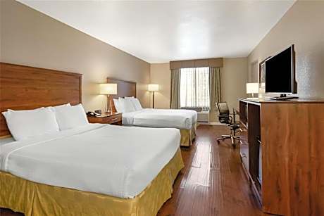 Queen Room with Two Queen Beds - Non-Smoking