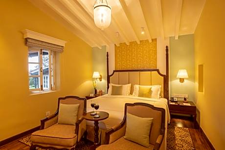 SeleQtions Suite 2 Bed Room King Bed